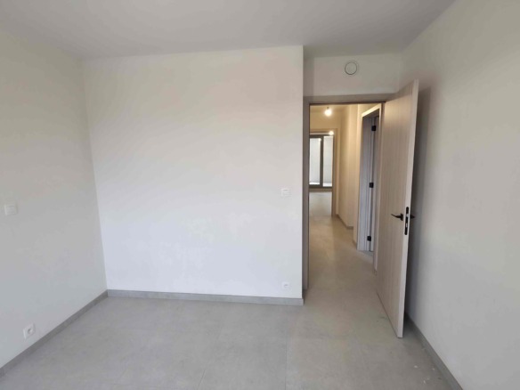 Comfortabel nieuwbouwappartement op de markt!