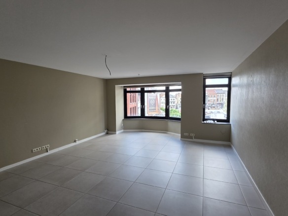 Mooi appartement met topligging op de markt!