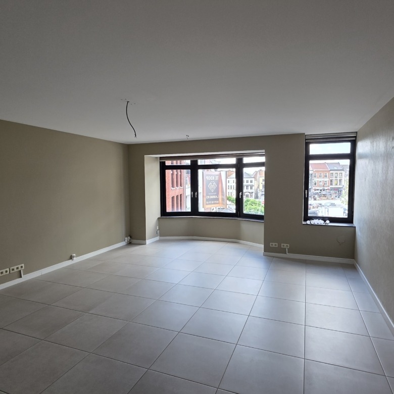 Mooi appartement met topligging op de markt!