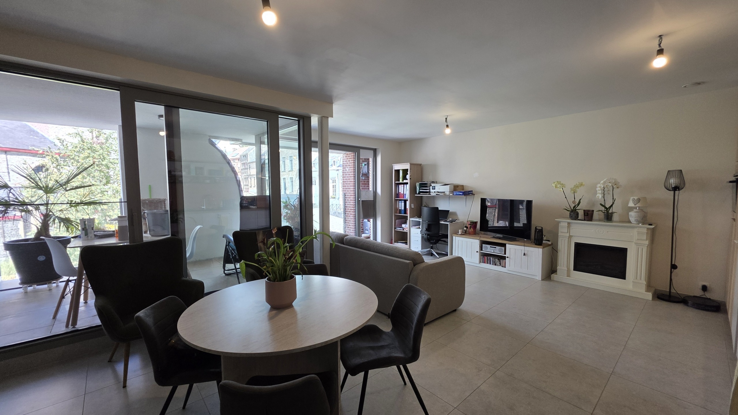 Comfortabel nieuwbouwappartement op de markt!