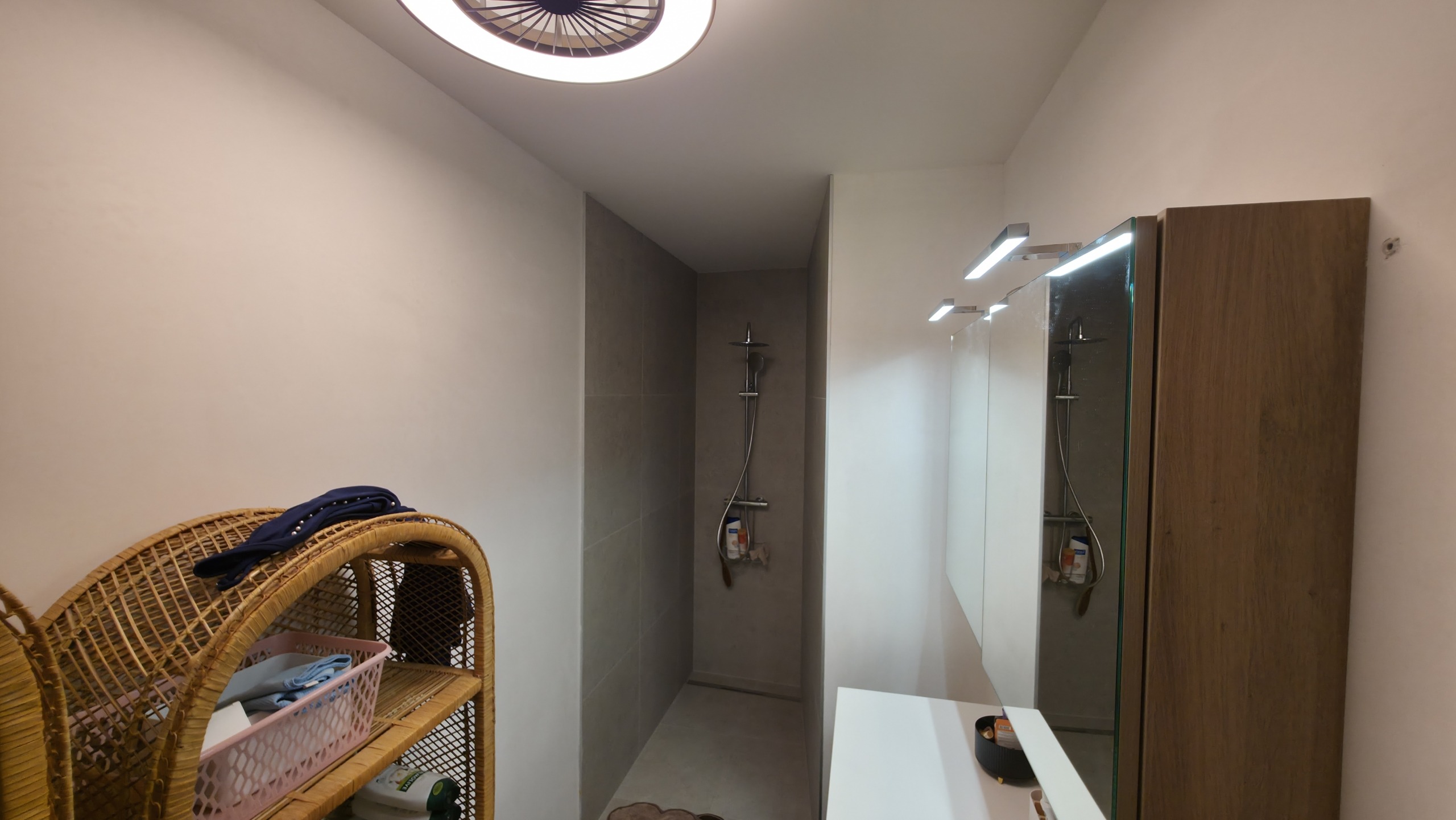 Comfortabel nieuwbouwappartement op de markt!
