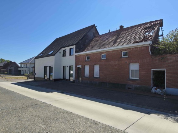 Enorm lichtrijke en energiezuinige woning met uitzonderlijk potentieel!