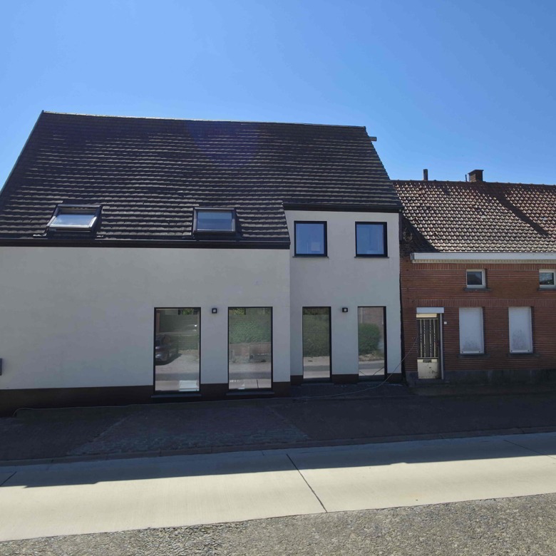 Enorm lichtrijke en energiezuinige woning met uitzonderlijk potentieel!
