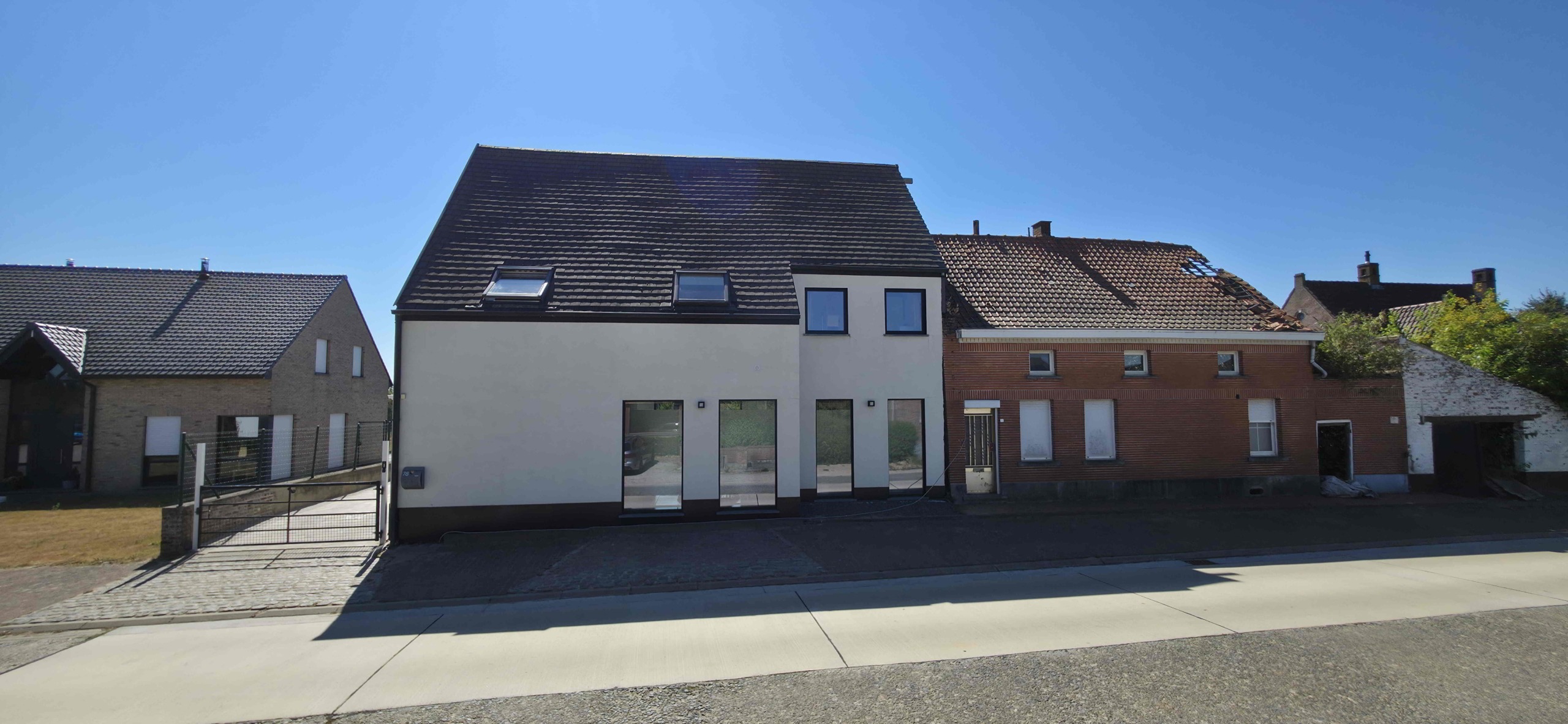 Enorm lichtrijke en energiezuinige woning met uitzonderlijk potentieel!