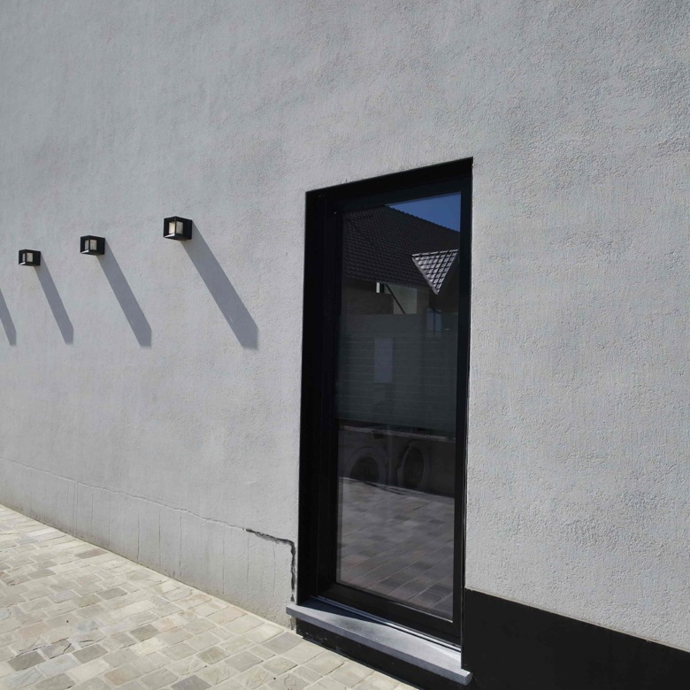 Enorm lichtrijke en energiezuinige woning met uitzonderlijk potentieel!