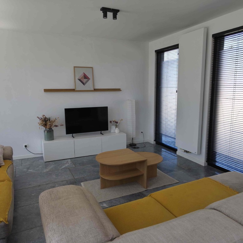 Enorm lichtrijke en energiezuinige woning met uitzonderlijk potentieel!