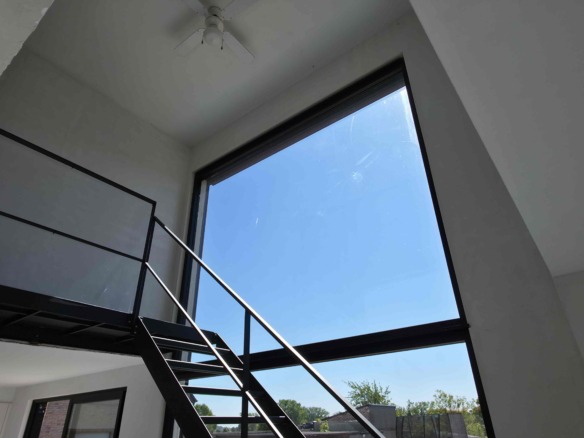 Enorm lichtrijke en energiezuinige woning met uitzonderlijk potentieel!