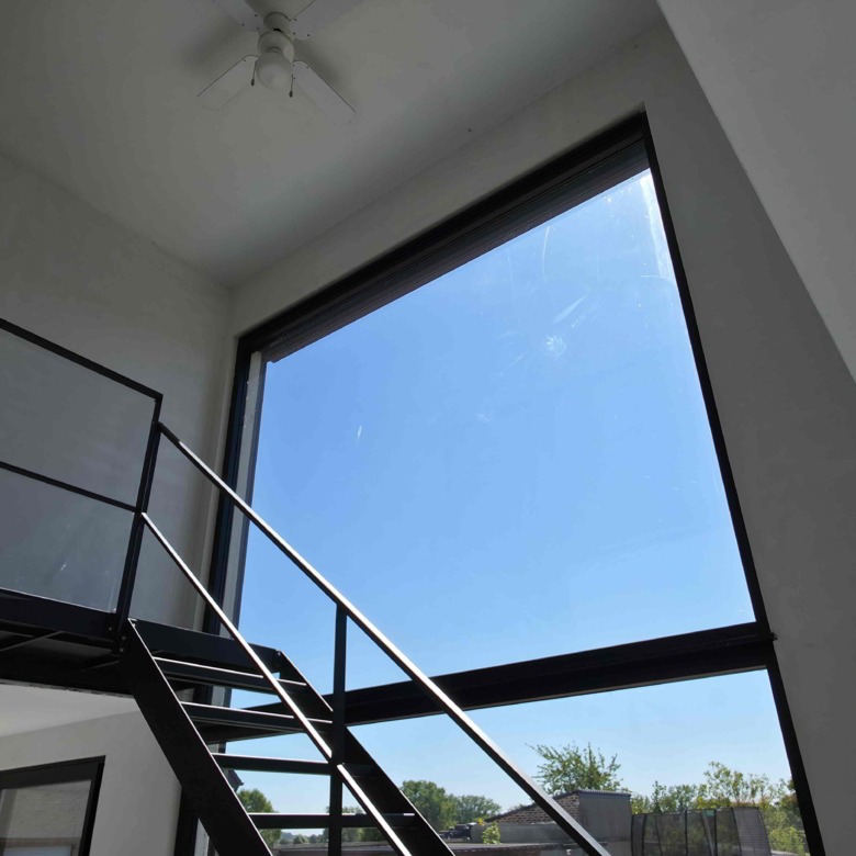 Enorm lichtrijke en energiezuinige woning met uitzonderlijk potentieel!