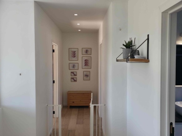 Enorm lichtrijke en energiezuinige woning met uitzonderlijk potentieel!