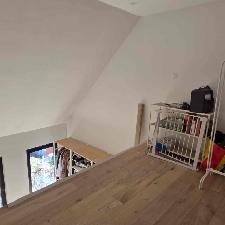Enorm lichtrijke en energiezuinige woning met uitzonderlijk potentieel!