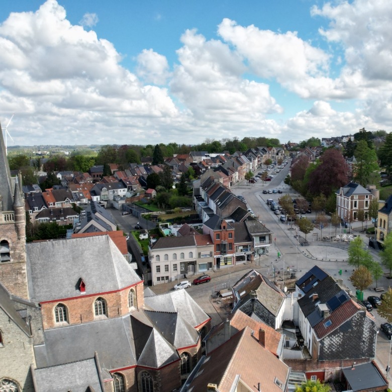Mooi appartement met topligging op de markt!
