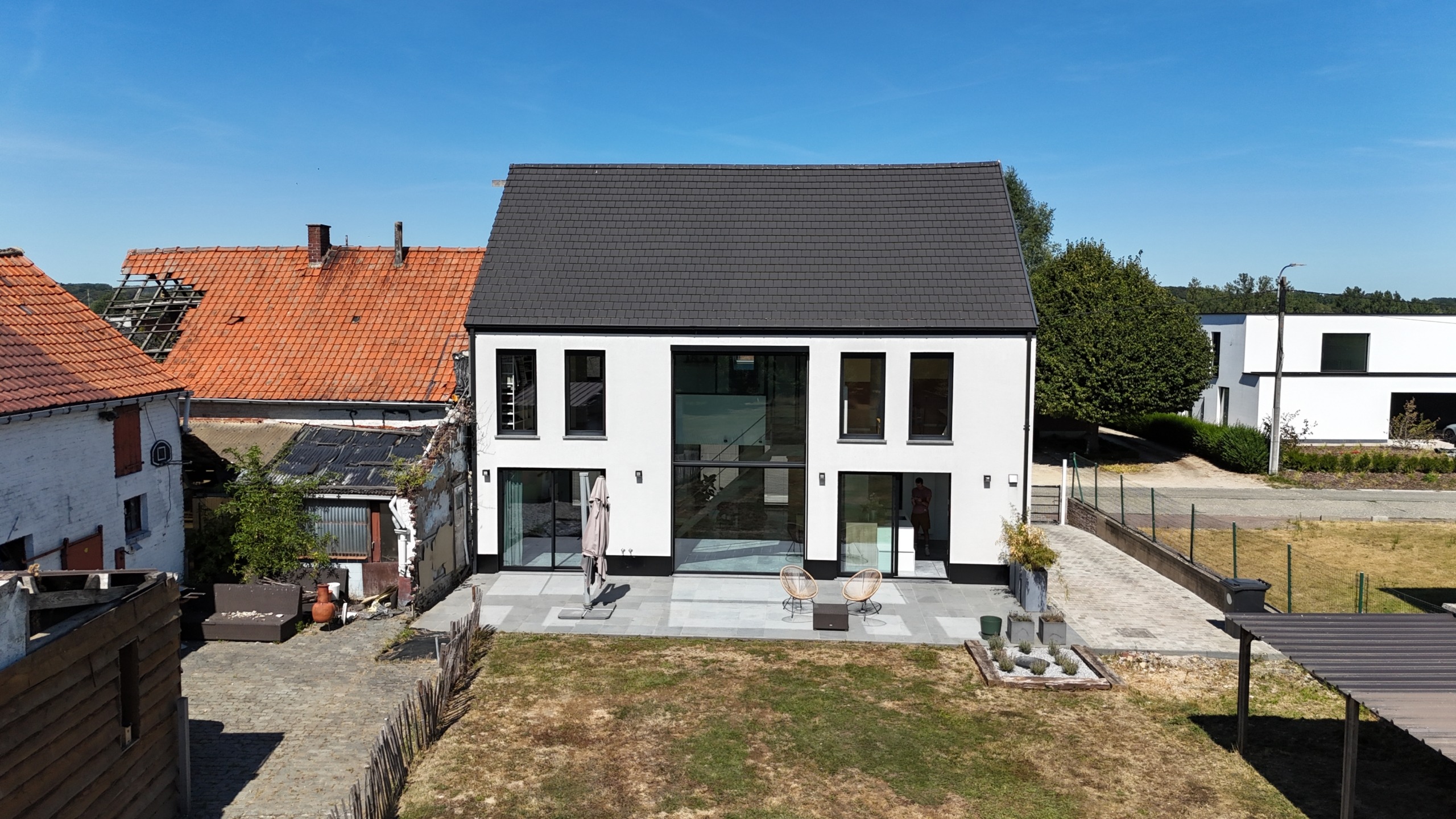 default Enorm lichtrijke en energiezuinige woning met uitzonderlijk potentieel!