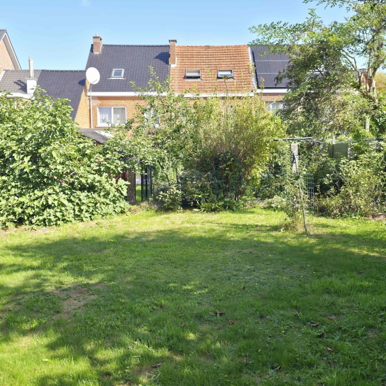 Ruime gezinswoning op toplocatie aan de stadsrand