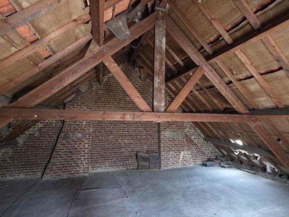 Ruime gezinswoning op toplocatie aan de stadsrand