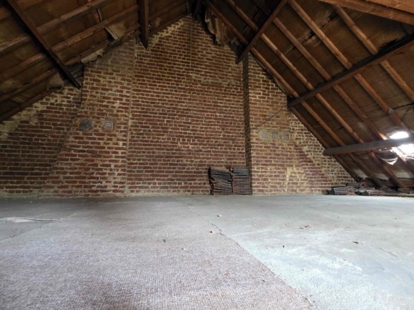 Ruime gezinswoning op toplocatie aan de stadsrand