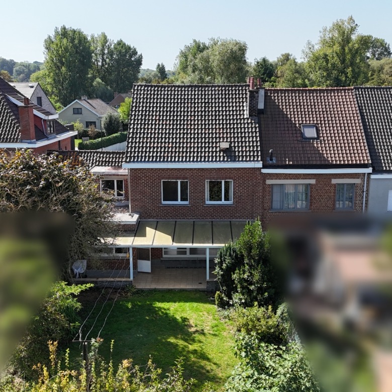 Ruime gezinswoning op toplocatie aan de stadsrand